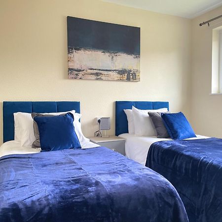 Stunning 3 Bedrooms House With Garden And Free Parking 반즐리 외부 사진